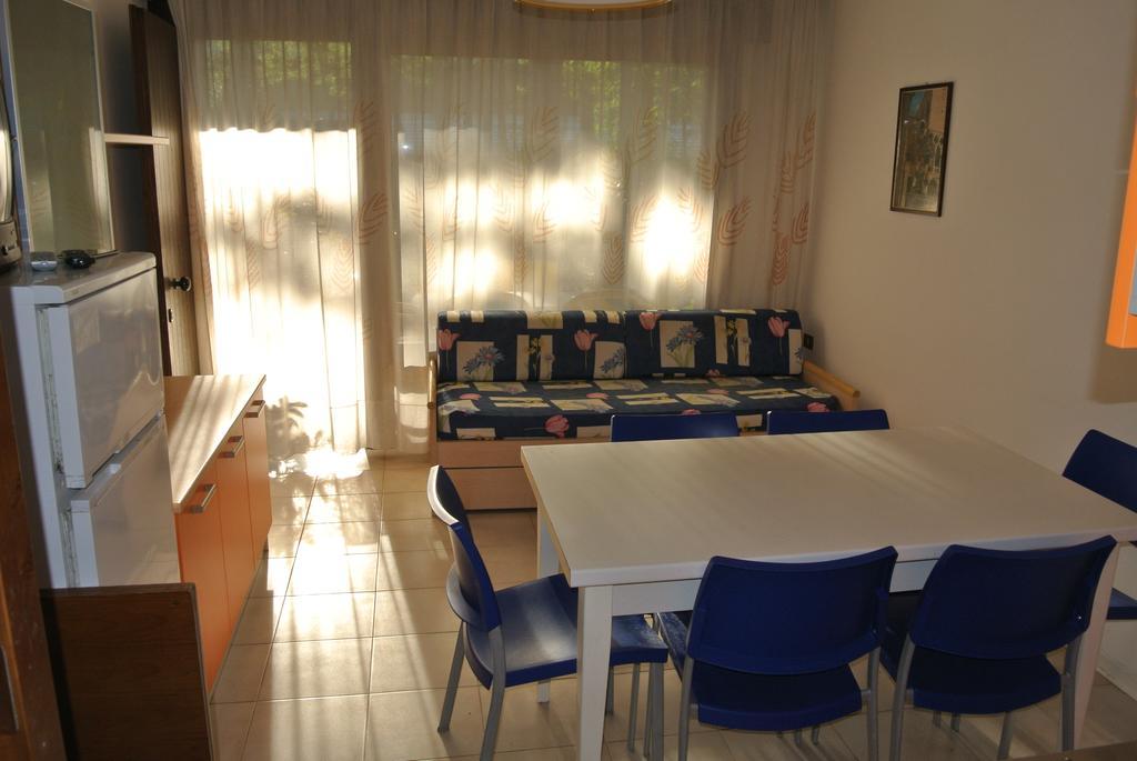 Residence Gardenia Lignano Sabbiadoro Exterior foto