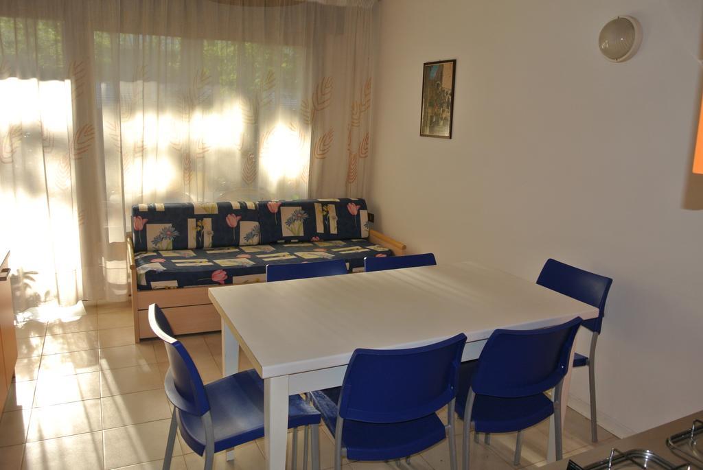 Residence Gardenia Lignano Sabbiadoro Exterior foto