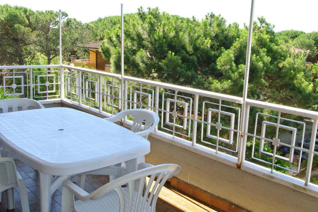 Residence Gardenia Lignano Sabbiadoro Exterior foto